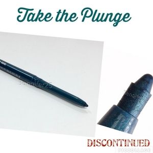 Listing for Nikkiashhfin